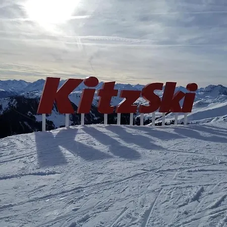 Estalagem Hocheckhuette On Of The Hahnenkamm Mountain