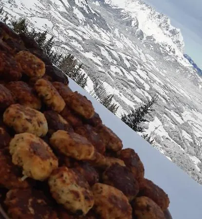 Penzion Hocheckhuette On Of The Hahnenkamm Mountain *