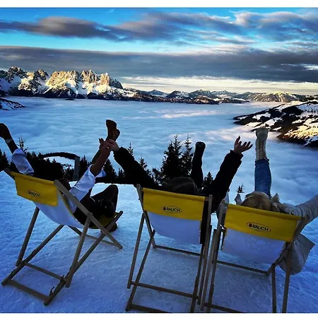 Hocheckhuette On Of The Hahnenkamm Mountain Inn Kitzbuhel