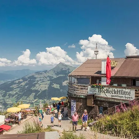 イン Hocheckhuette On Of The Hahnenkamm Mountain キッツビュール