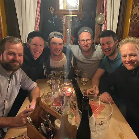 Hocheckhuette On Of The Hahnenkamm Mountain Estalagem Kitzbühel