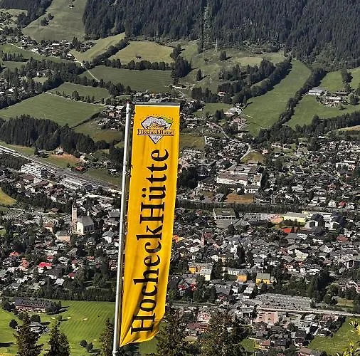 Hocheckhuette On Of The Hahnenkamm Mountain Värdshus Kitzbühel