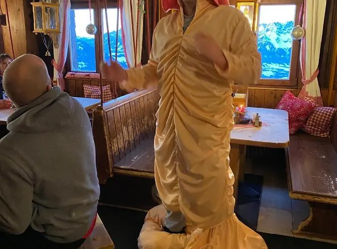 Hocheckhuette On Of The Hahnenkamm Mountain * Kitzbühel