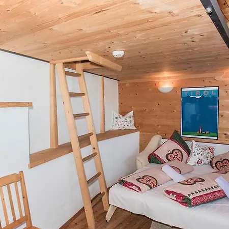 Inn Hocheckhuette On Of The Hahnenkamm Mountain